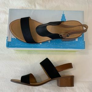Sandals - NEVER WORN